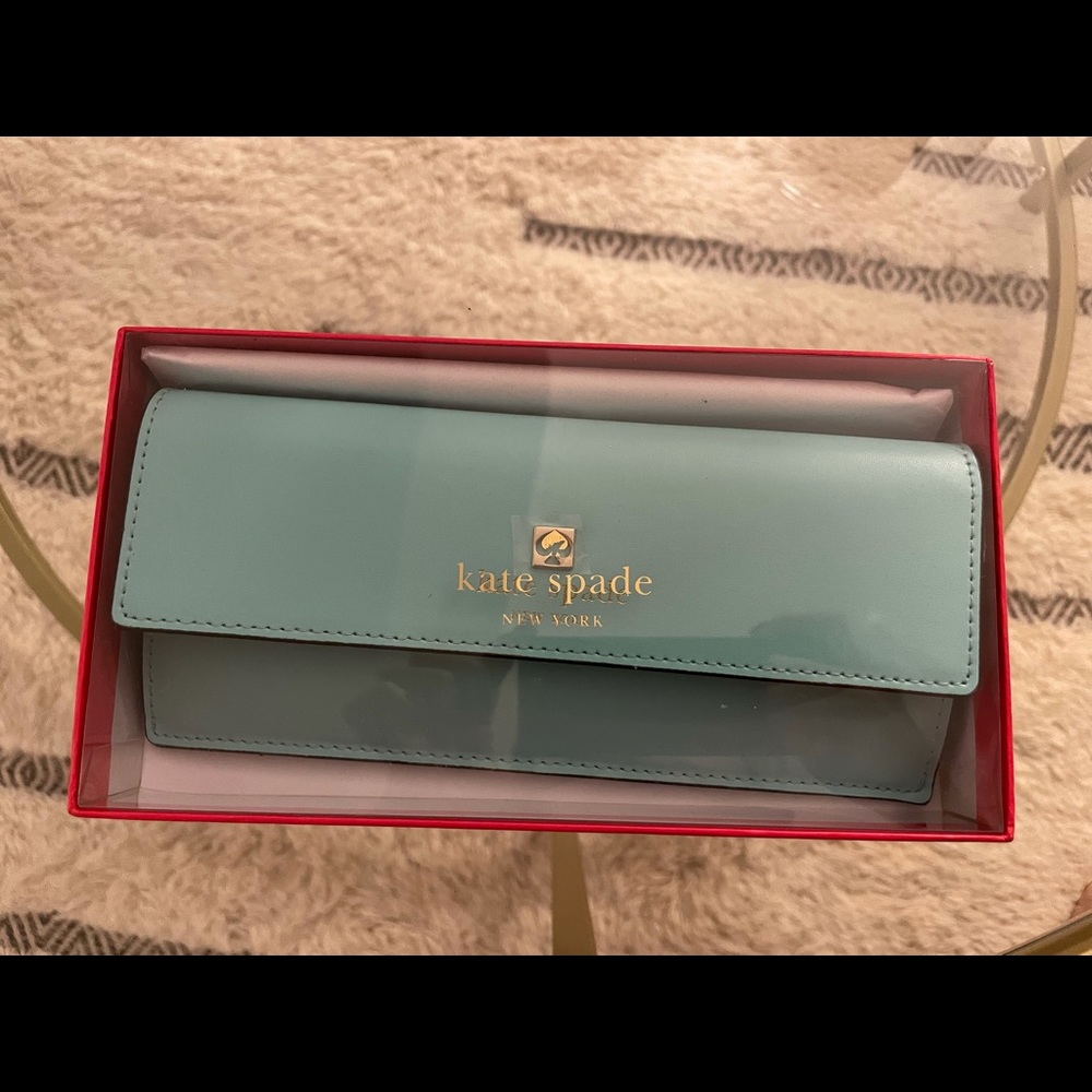 Brand New in Box Kate Spade Wallet